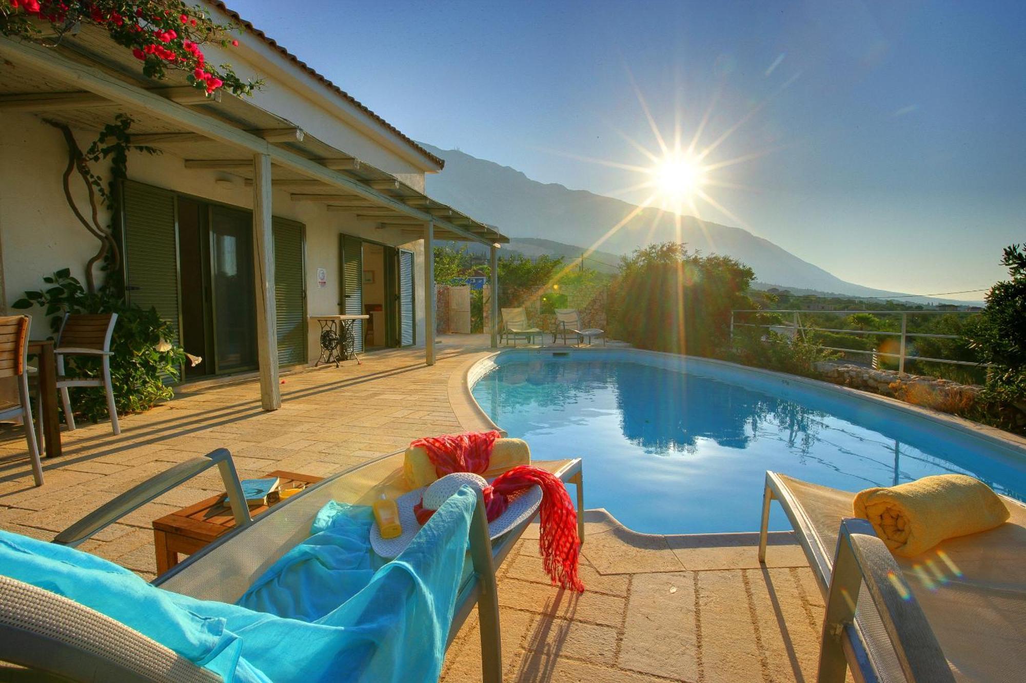 Ideales Resort Mousata Phòng bức ảnh
